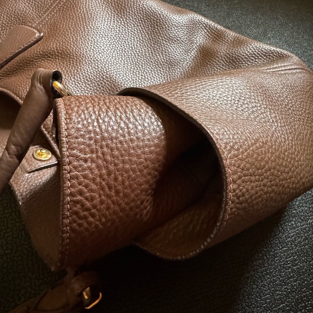 Prada Brown Leather Daino Vitello Tote with Side Pockets - Picture 13 of 13